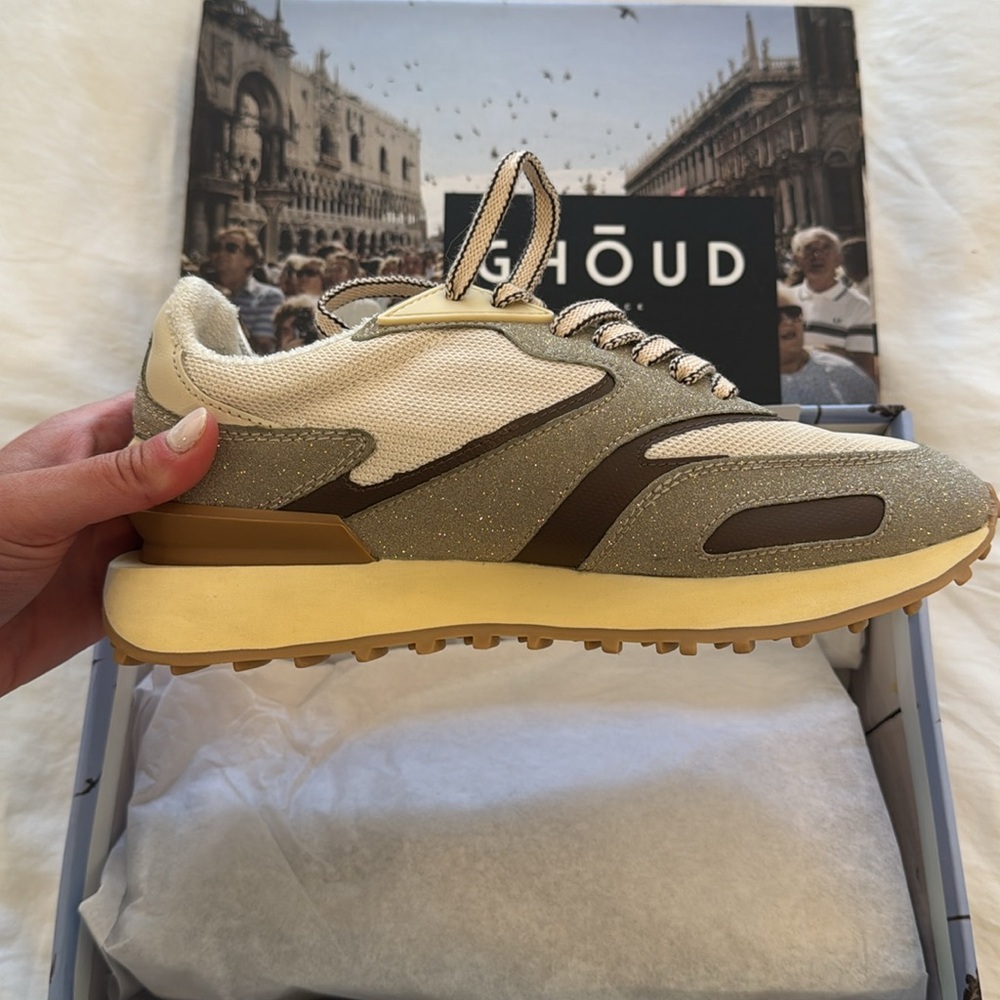 Ghoud Rush Sneakers Size 38